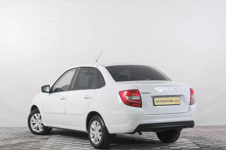 ВАЗ (LADA) Granta 4 из 6