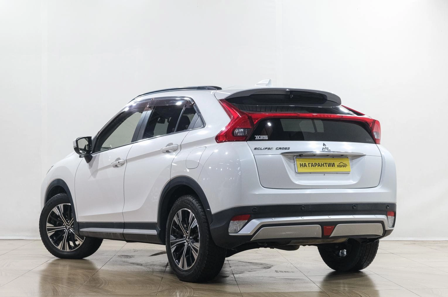 Mitsubishi Eclipse Cross 4 из 33