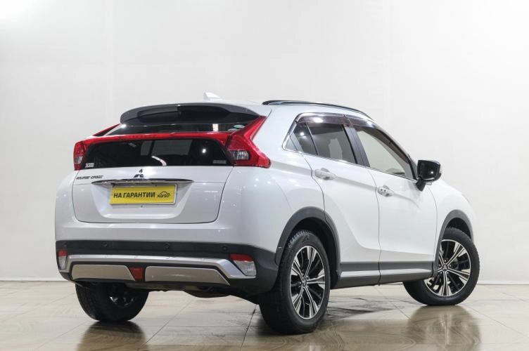 Mitsubishi Eclipse Cross 6 из 6
