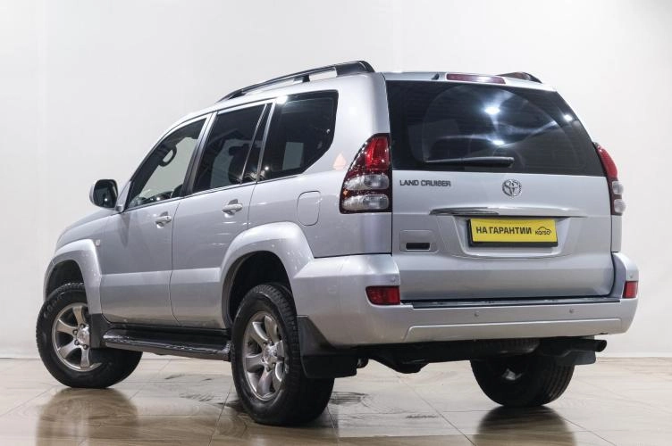 Toyota Land Cruiser Prado 4 из 6