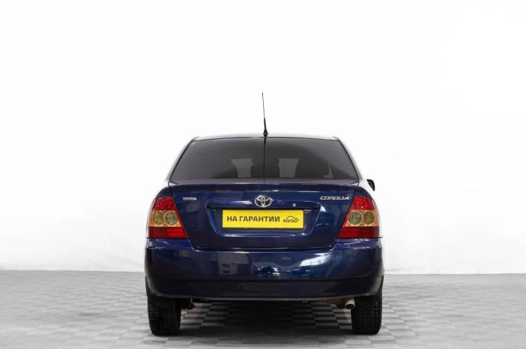 Toyota Corolla 5 из 6