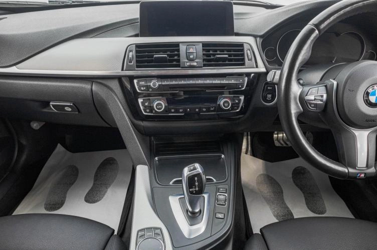 BMW 3 серия 19 из 29