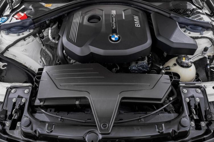 BMW 3 серия 7 из 29