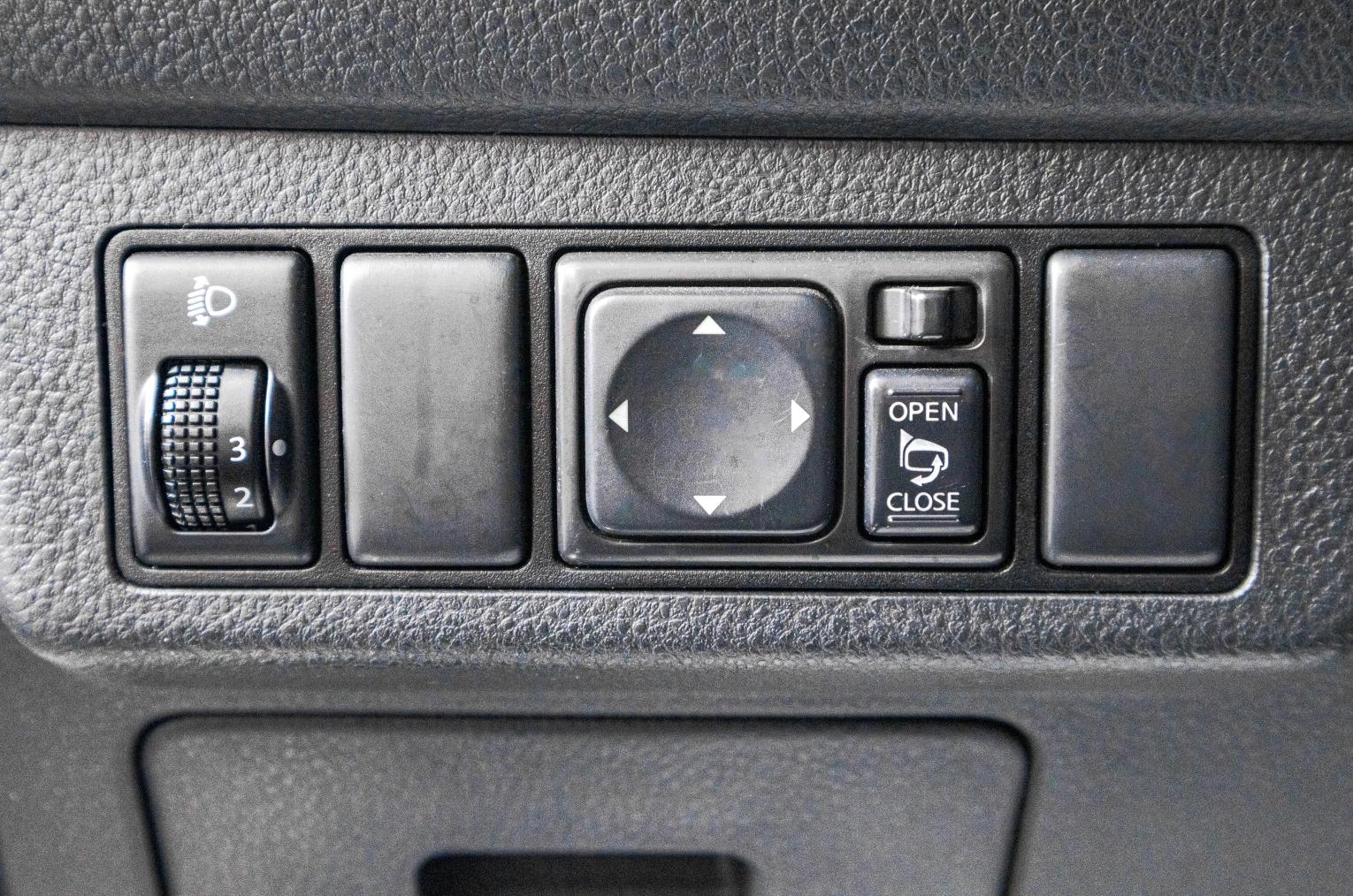Nissan Tiida 12 из 25