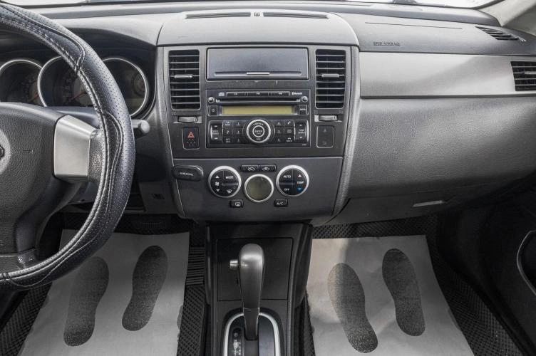 Nissan Tiida 16 из 25