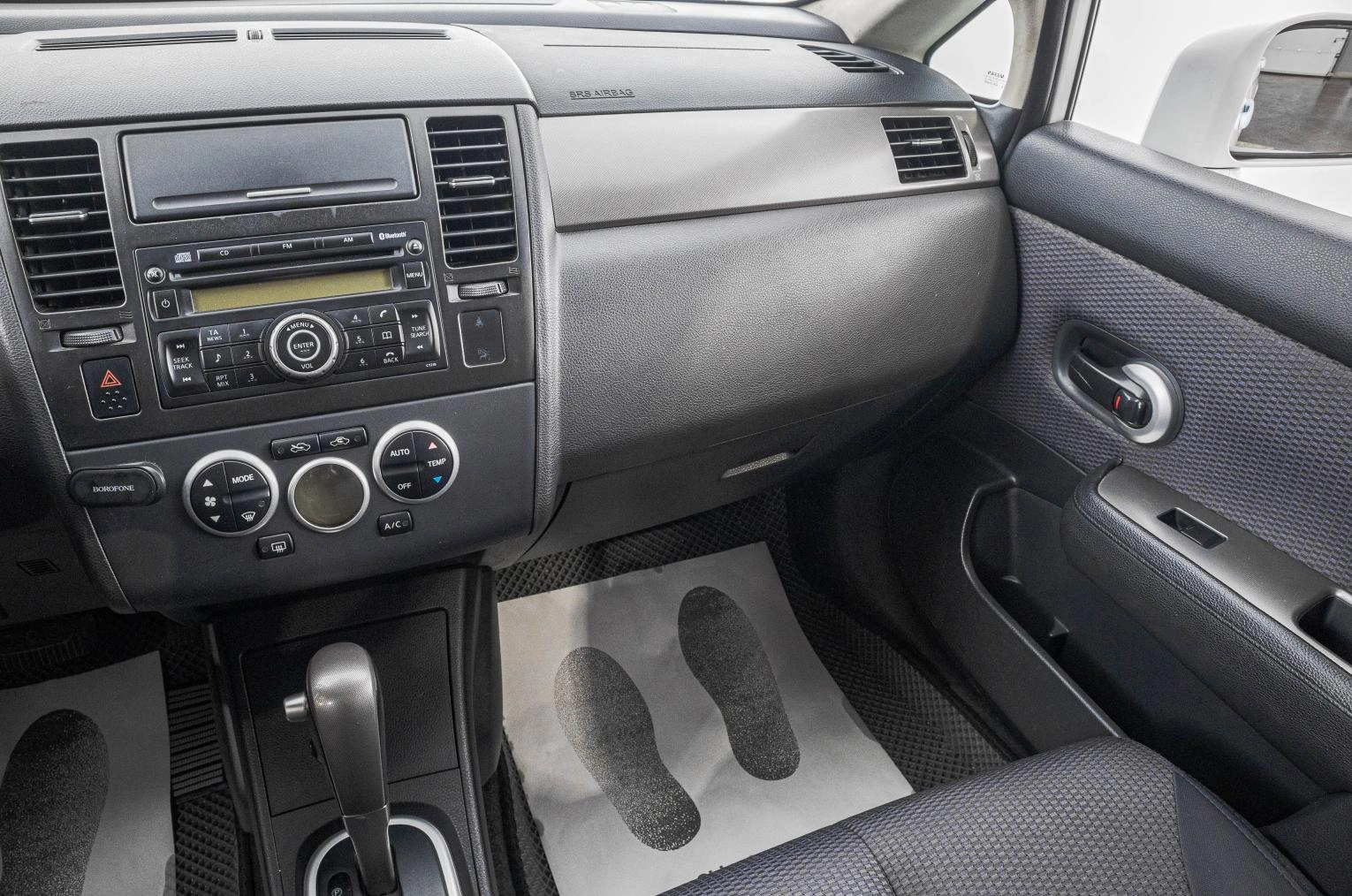 Nissan Tiida 21 из 25