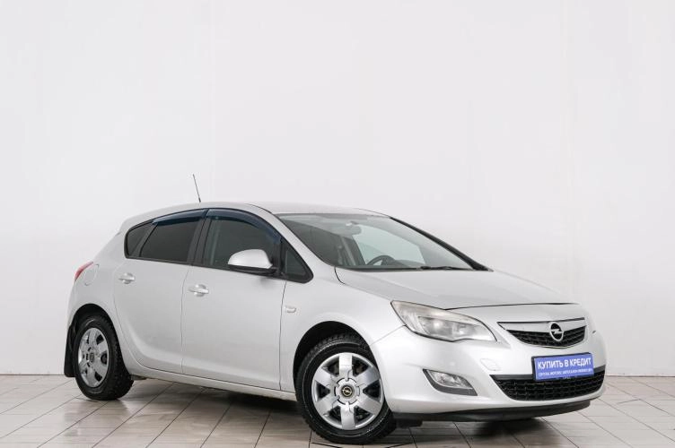Opel Astra 1 из 6
