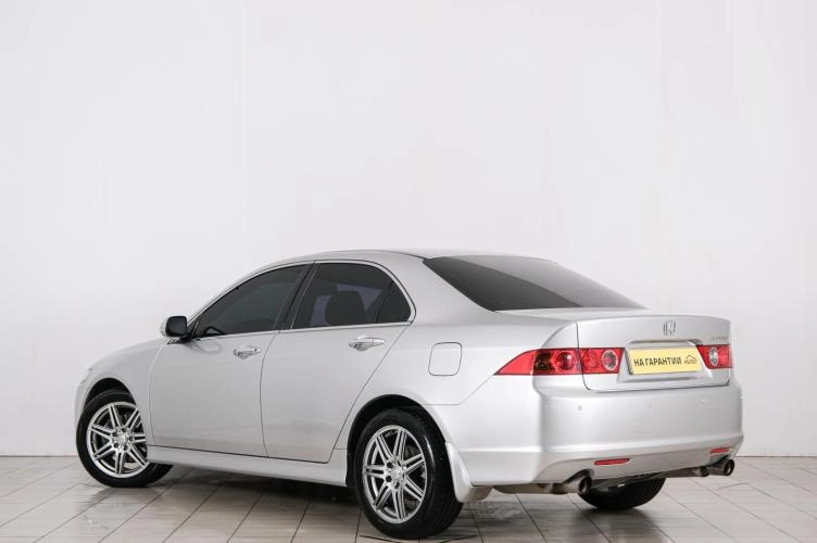 Honda Accord 4 из 6