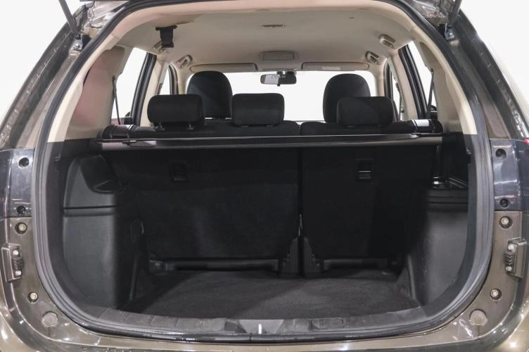 Mitsubishi Outlander 27 из 27