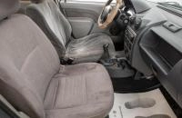Renault Logan 16 из 19