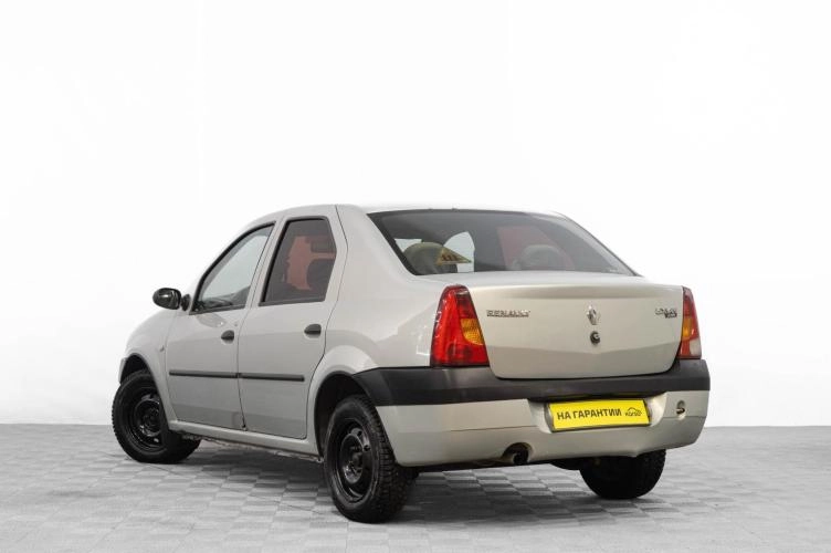 Renault Logan 6 из 6