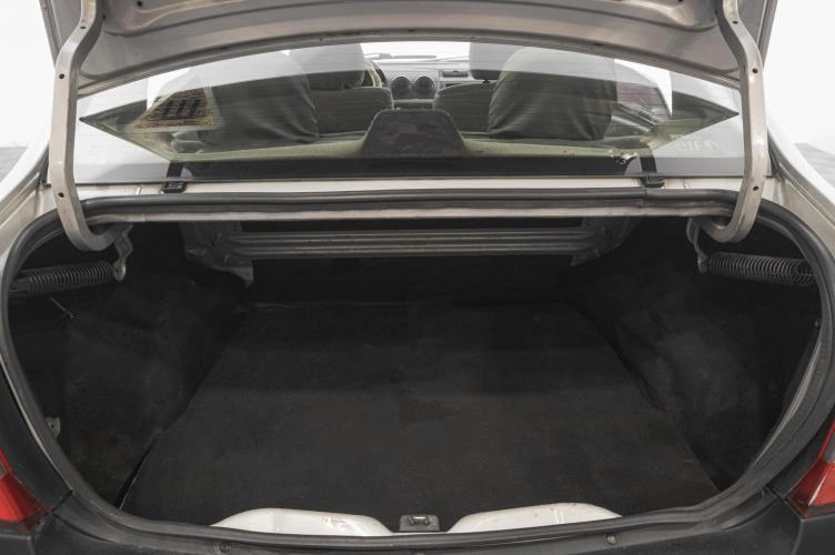 Renault Logan 19 из 19
