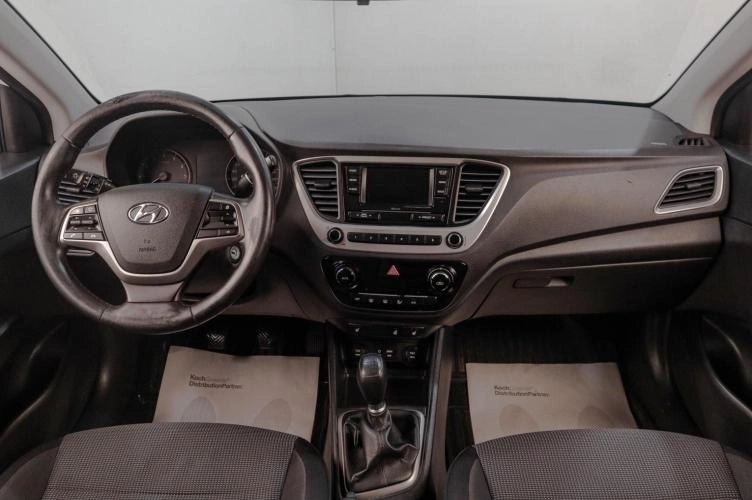 Hyundai Solaris 13 из 18