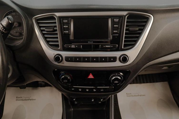 Hyundai Solaris 14 из 18