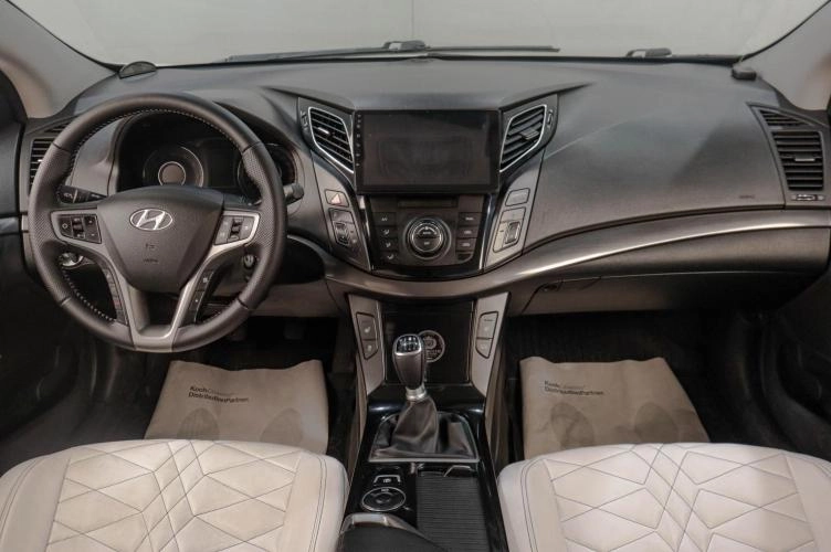 Hyundai i40 16 из 19