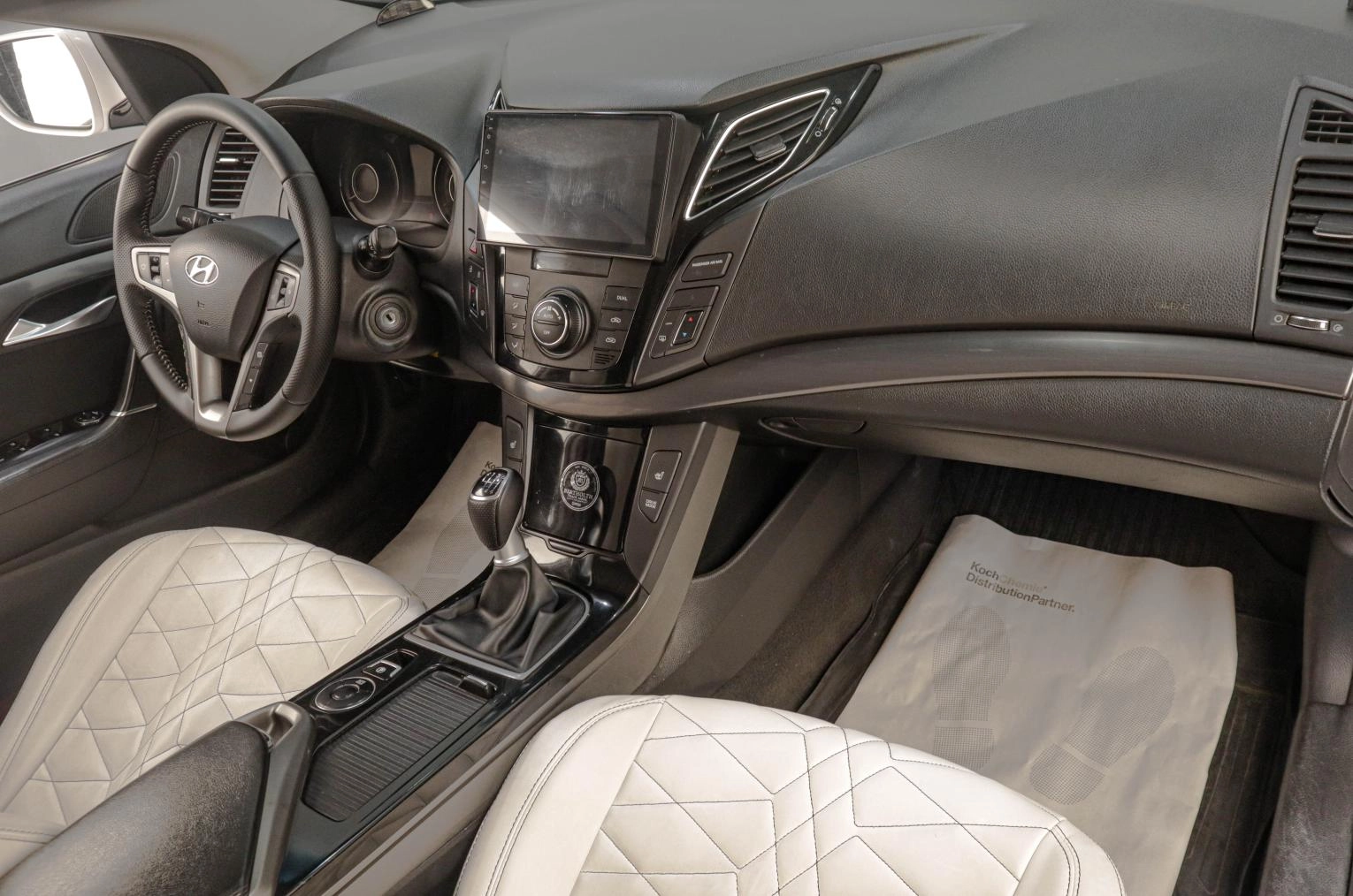 Hyundai i40 19 из 19