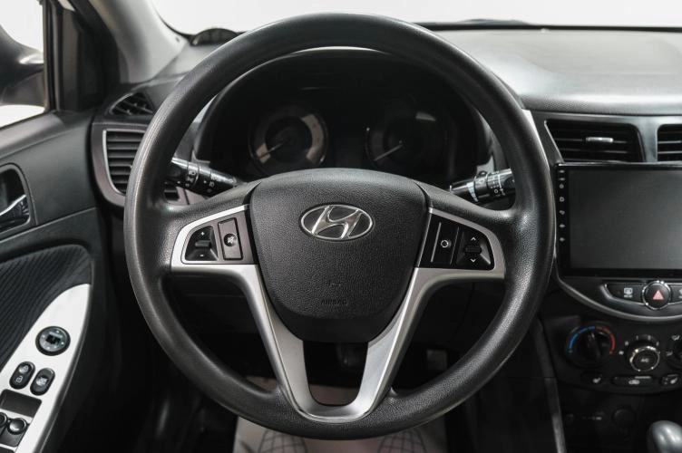 Hyundai Solaris 20 из 28
