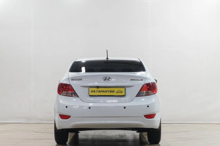 Hyundai Solaris 5 из 6