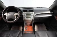 Toyota Camry 10 из 18