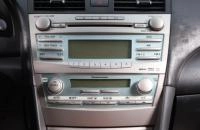 Toyota Camry 15 из 18