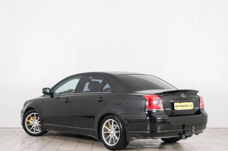 Toyota Avensis 4 из 6