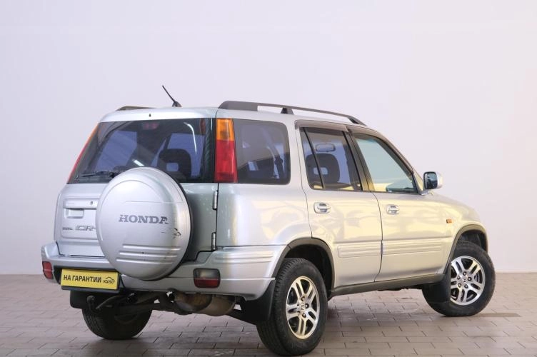Honda CR-V 6 из 6