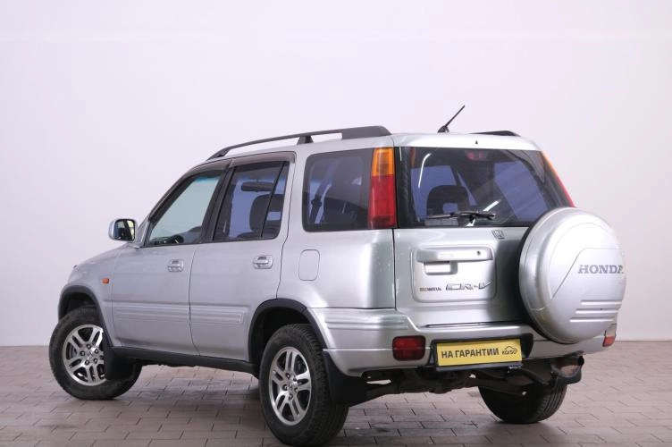 Honda CR-V 4 из 6