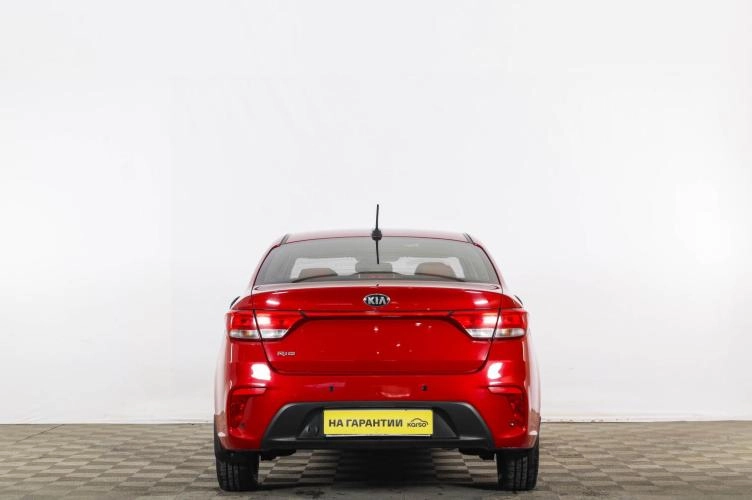 KIA Rio 5 из 6