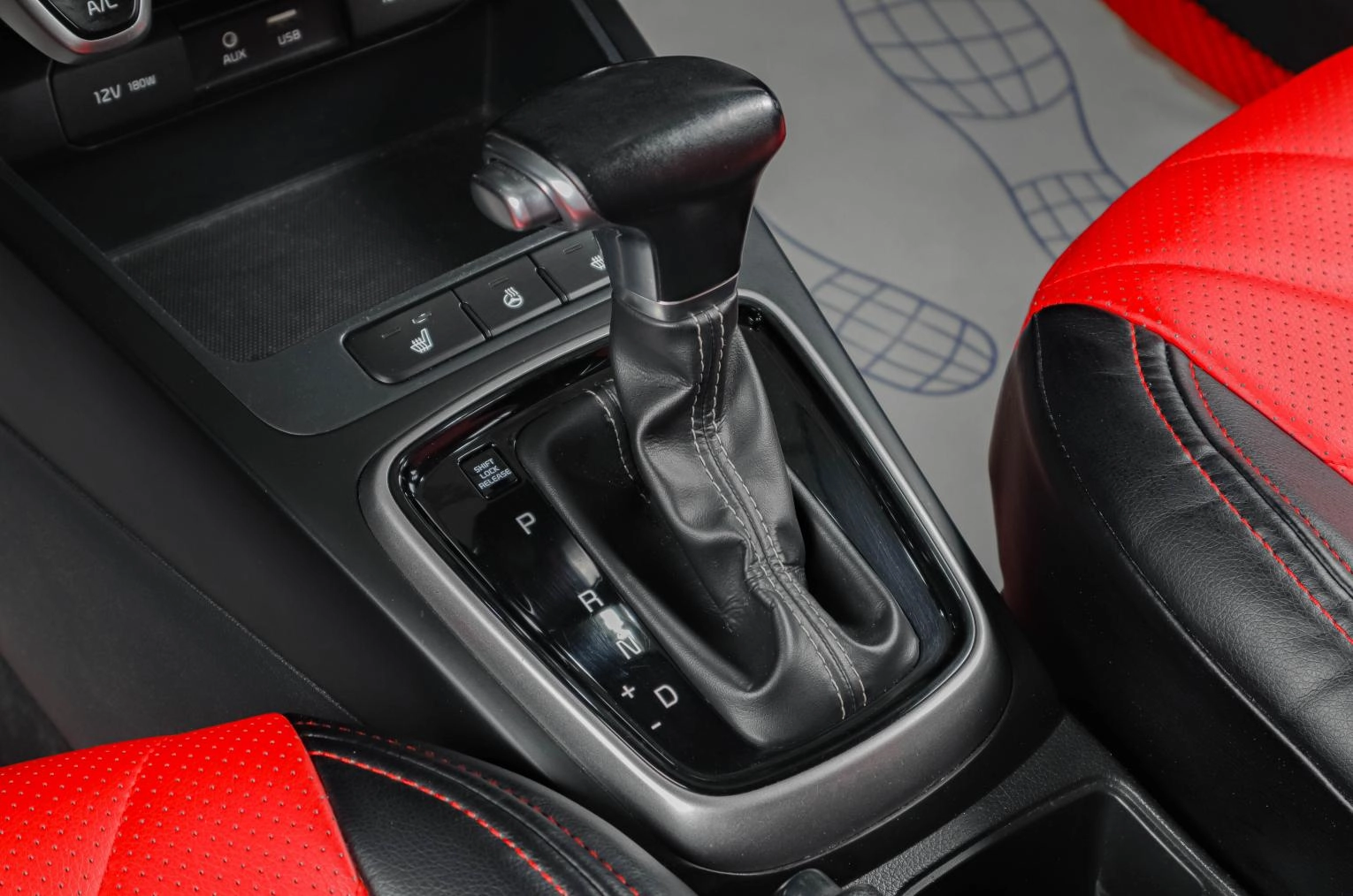 KIA Rio 17 из 18