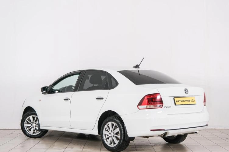 Volkswagen Polo 4 из 6