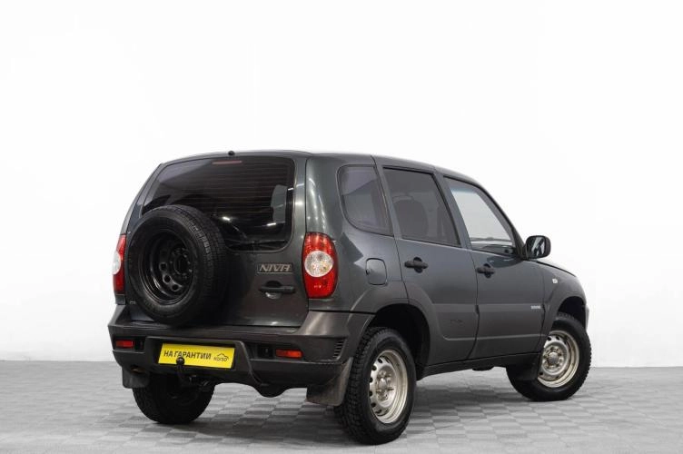 Chevrolet Niva 4 из 6