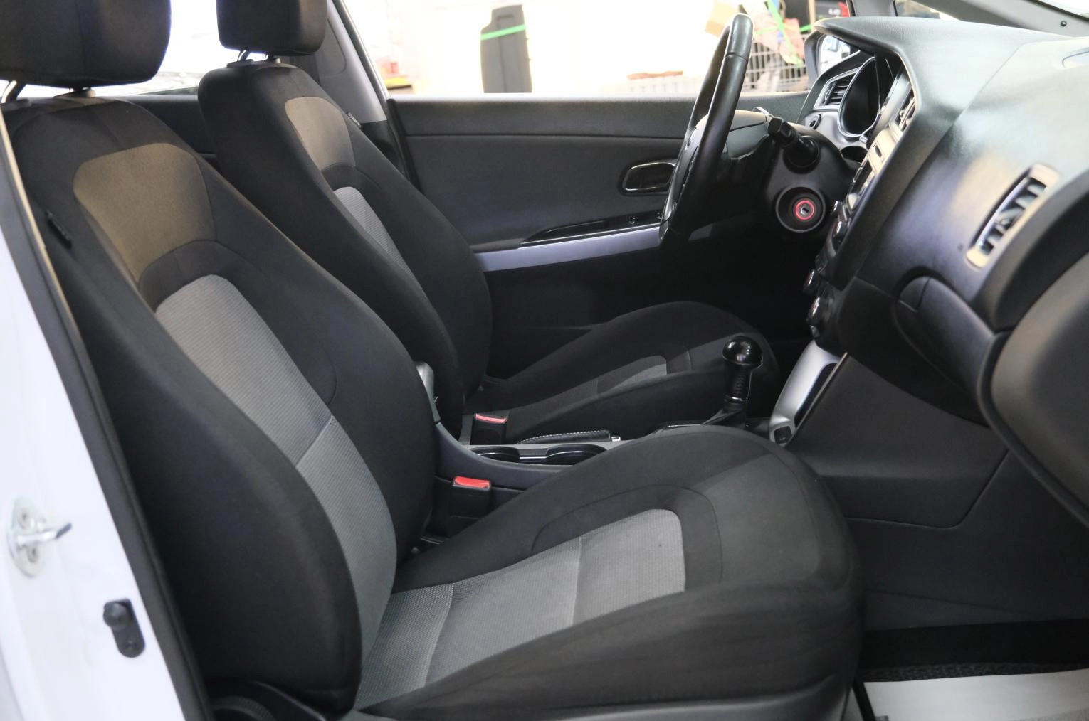 KIA cee'd 19 из 22
