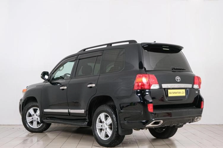 Toyota Land Cruiser 4 из 6