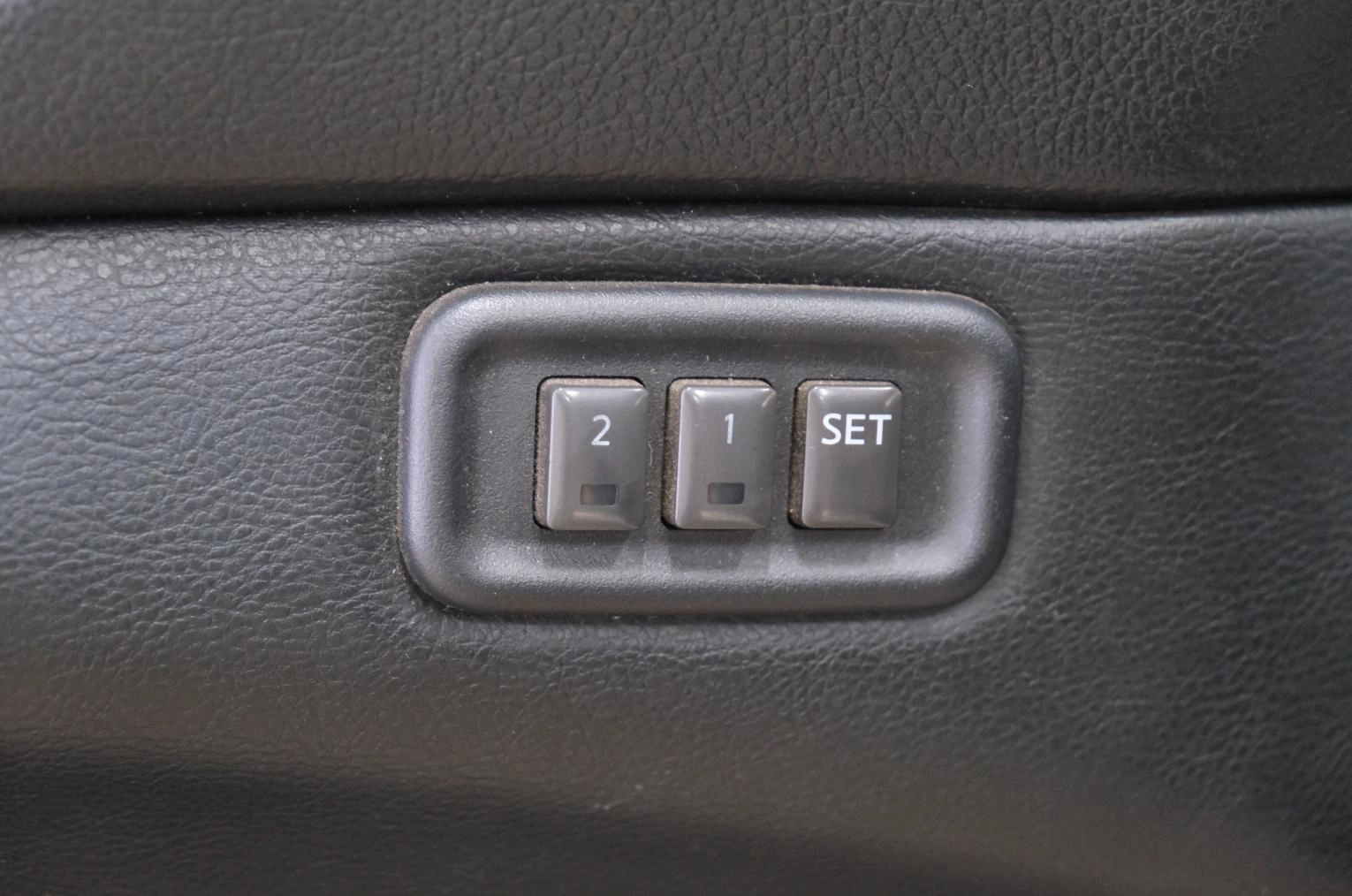 Nissan Teana 9 из 23