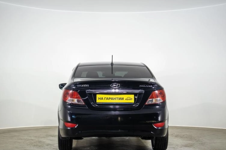 Hyundai Solaris 5 из 6