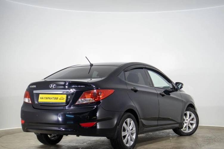 Hyundai Solaris 4 из 6