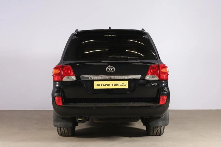 Toyota Land Cruiser 5 из 6