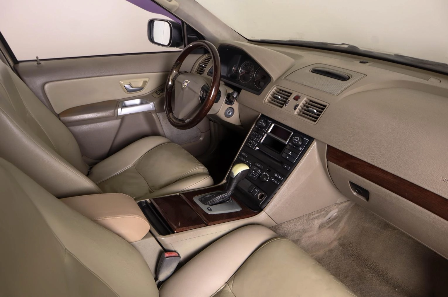 Volvo XC90 11 из 22