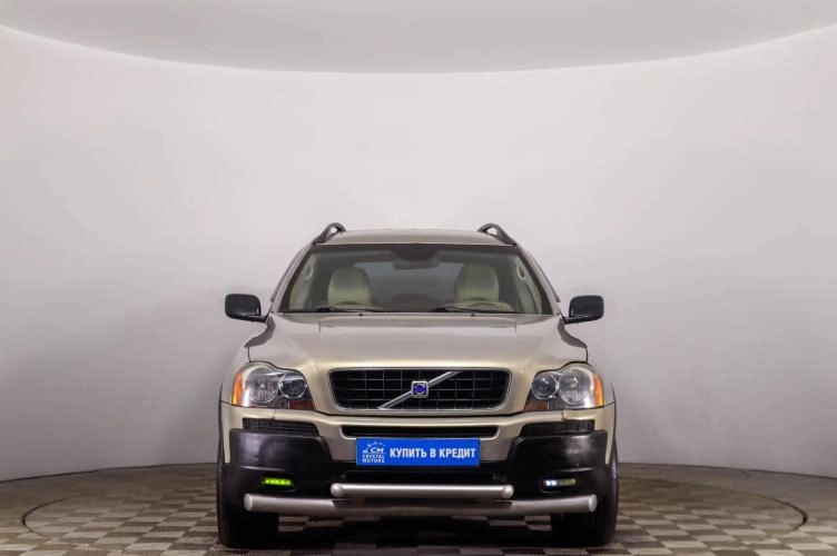 Volvo XC90 2 из 6