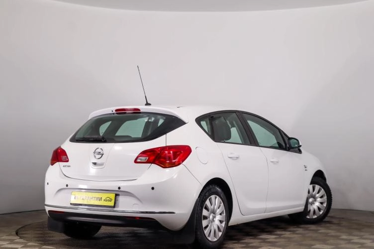 Opel Astra 4 из 6