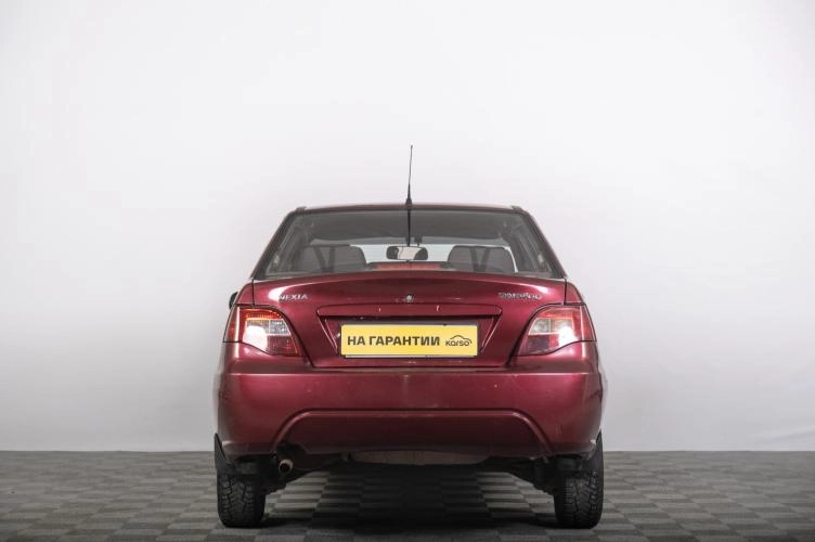 Daewoo Nexia 4 из 6