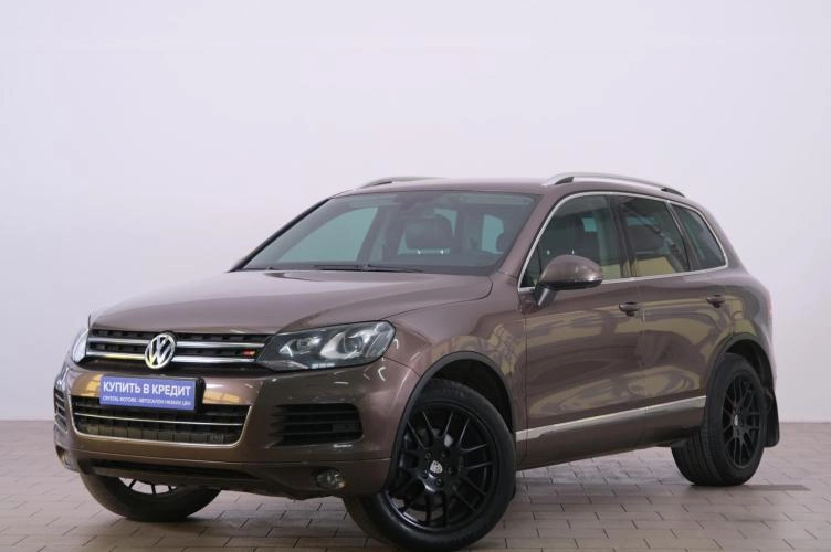 Volkswagen Touareg 3 из 6