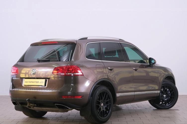 Volkswagen Touareg 6 из 6