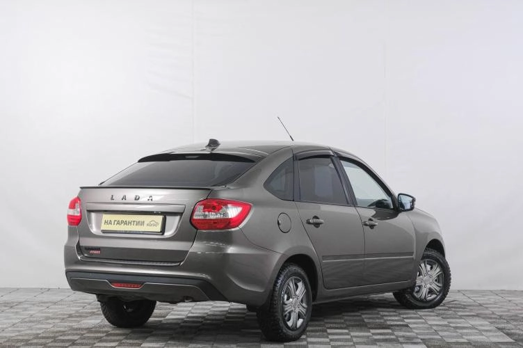 ВАЗ (LADA) Granta 6 из 6
