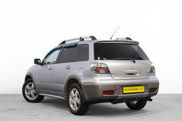 Mitsubishi Outlander 6 из 6