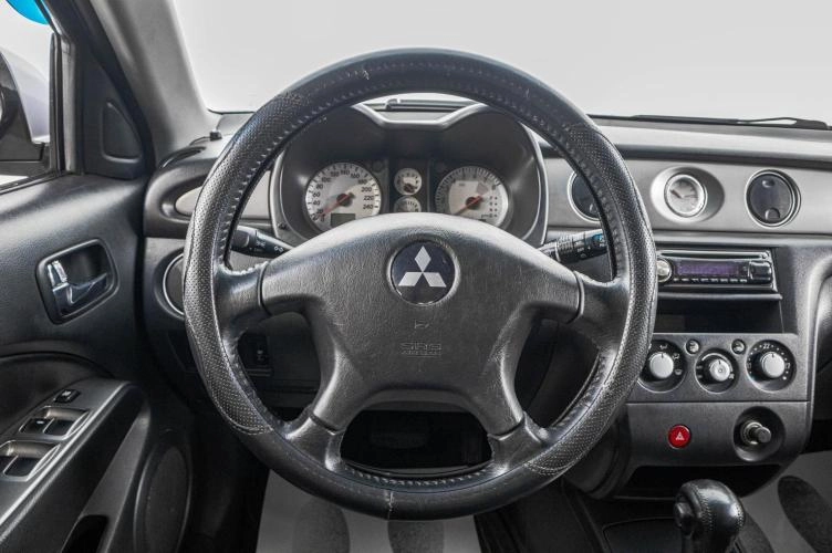 Mitsubishi Outlander 13 из 25