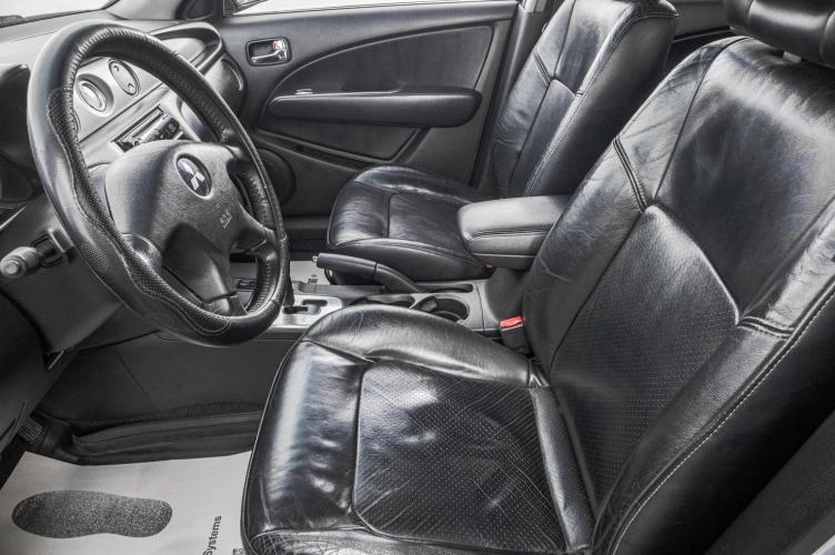 Mitsubishi Outlander 10 из 25