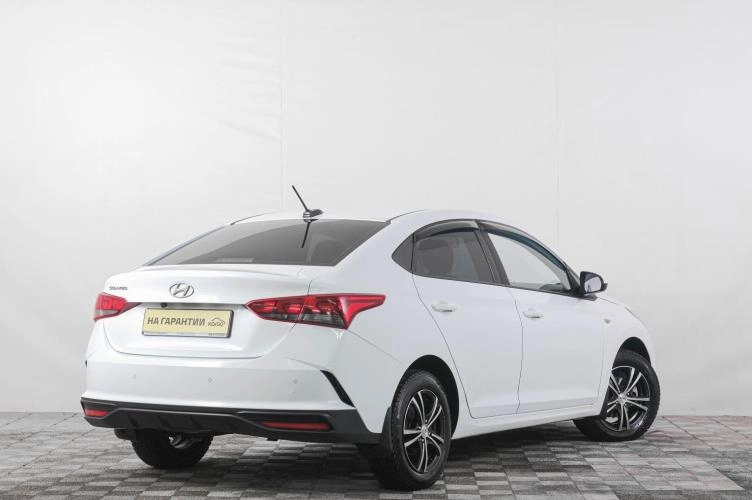 Hyundai Solaris 6 из 6