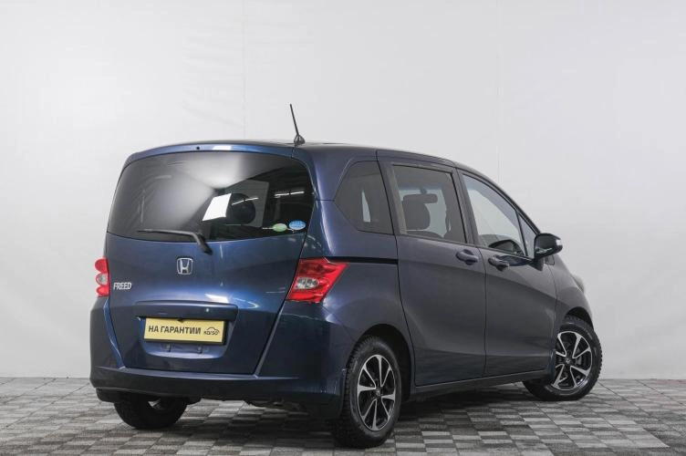 Honda Freed 6 из 6
