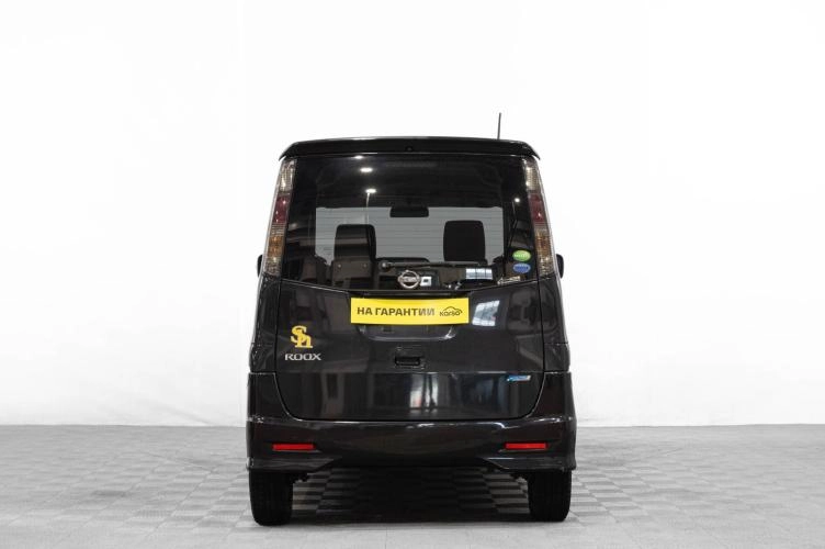 Nissan Roox 5 из 6